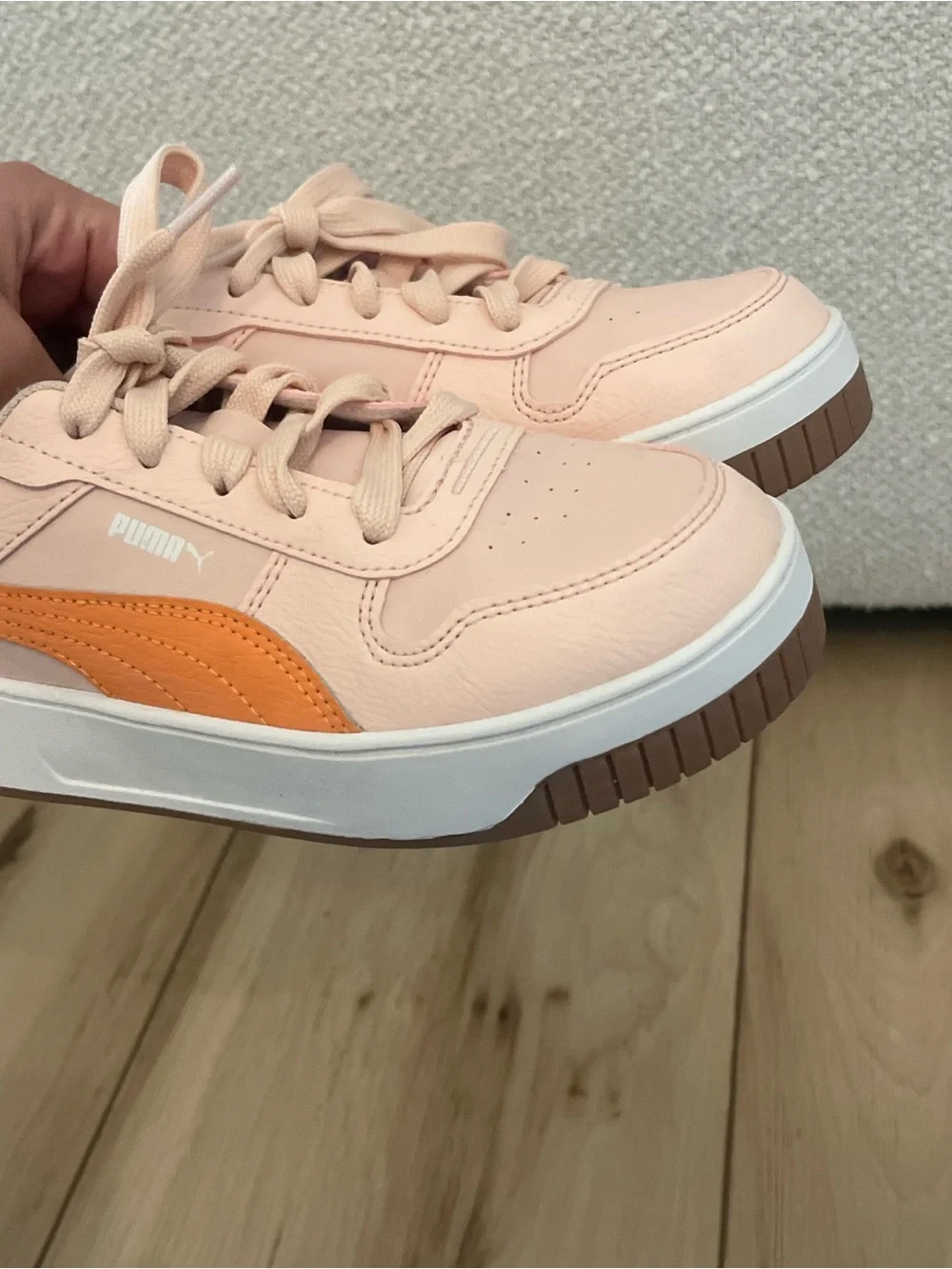 Puma Girls Carina Light Pink Orange 1 Inch Platform Sneakers Playground Recess
